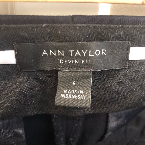 Ann Taylor Devin Fit Ankle Pants in Navy - Picture 9 of 12